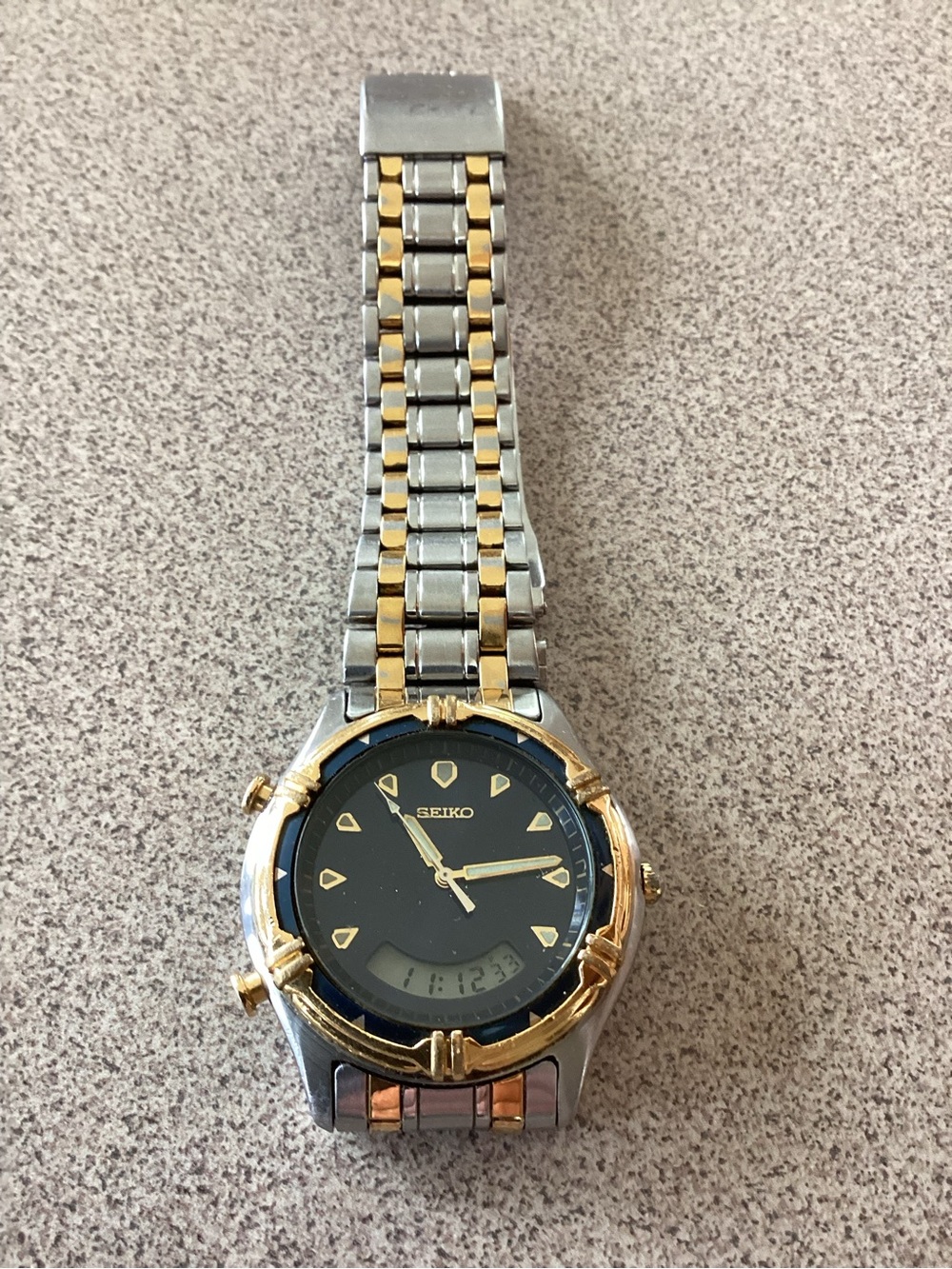 Men’s Vintage Seiko Wristwatch